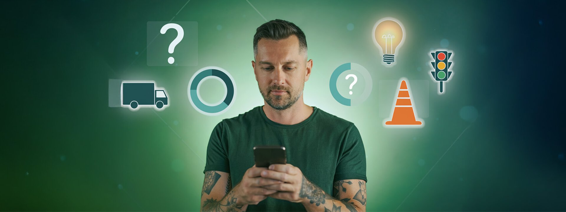 VogelCheck Update: Neue DIHK-Fragen eingespielt Mann mit grünem T-Shirt guckt auf Smartphone in seiner Hand